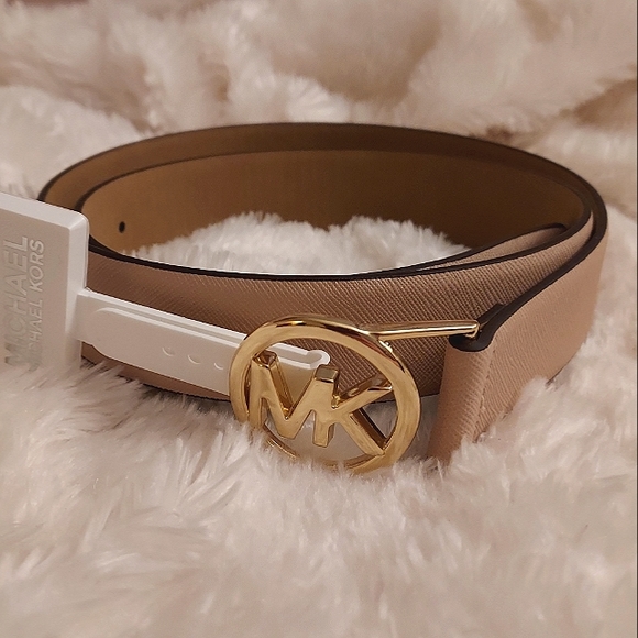 NWT genuine leather Michael Kors gold O ring monogram dust pink belt, size M - Picture 2 of 3